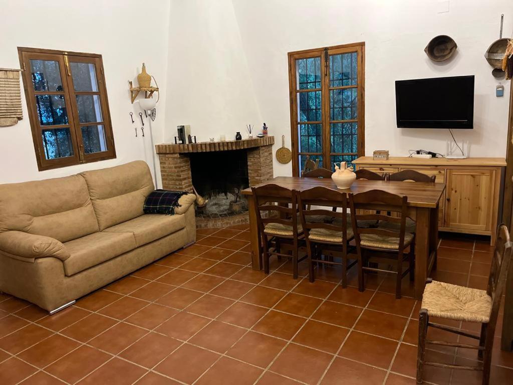 Casa De Campo Fuencaliente, Entorno Natural, Chimenea, Piscina Canete la Real Extérieur photo